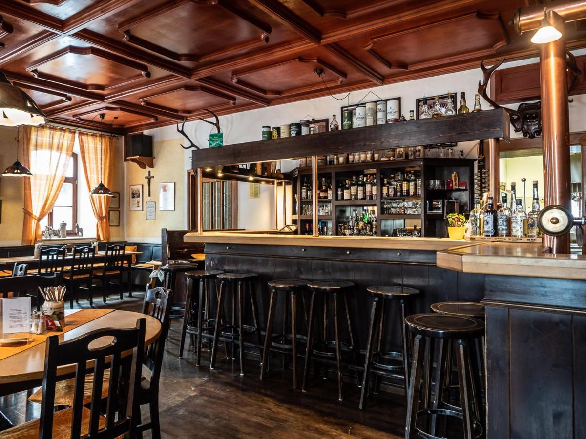Kleinkunstbuehne Zur Post Beim John In Obing酒店 外观 照片